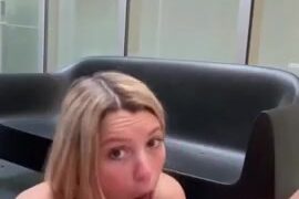 Emily Trapp / Badbitchzonly1 Sucks Cock And Cums On Breasts