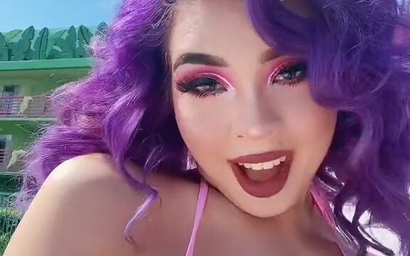 MaryRoseLiven Onlyfans Shows Off Her Big Breasts
