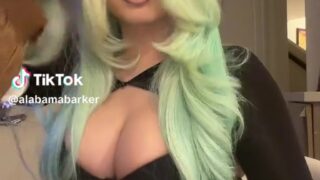 Alabama Barker Shows Off Her Big Boobs